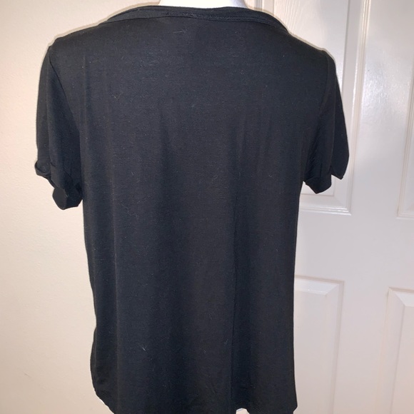 5/$25!!!  Rue Lace Up Front Top - Picture 7 of 9